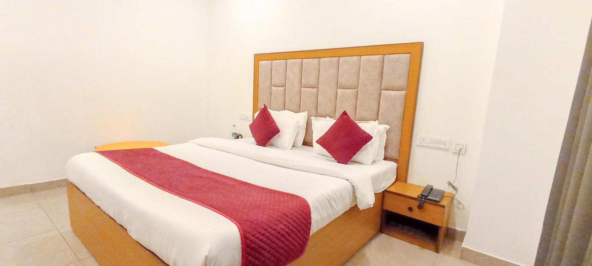 Hotel Lake View Chandīgarh المظهر الخارجي الصورة