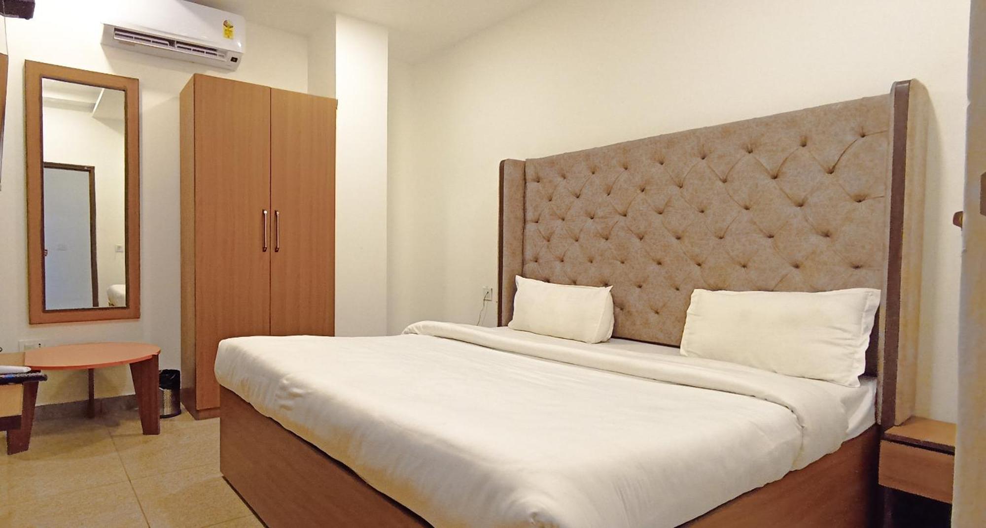 Hotel Lake View Chandīgarh المظهر الخارجي الصورة
