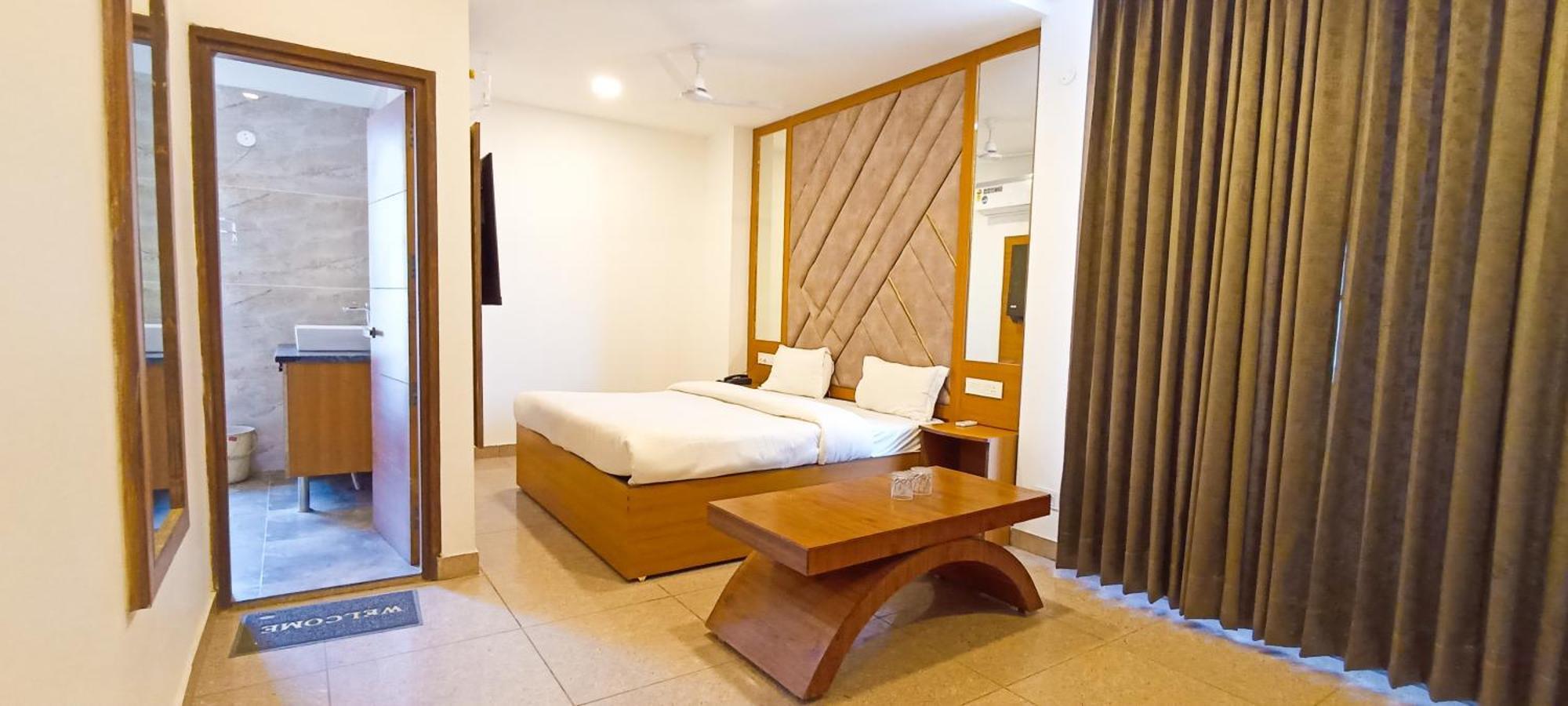 Hotel Lake View Chandīgarh المظهر الخارجي الصورة