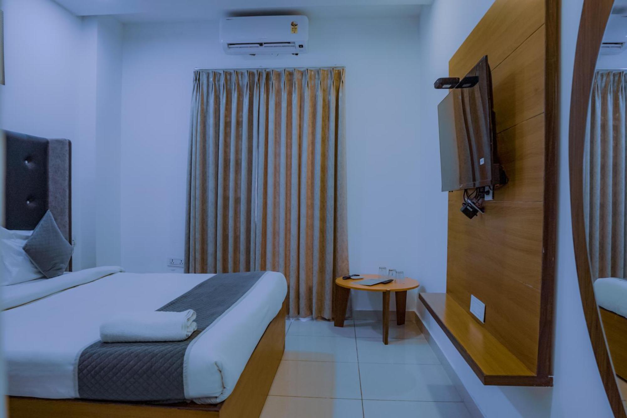 Hotel Lake View Chandīgarh المظهر الخارجي الصورة